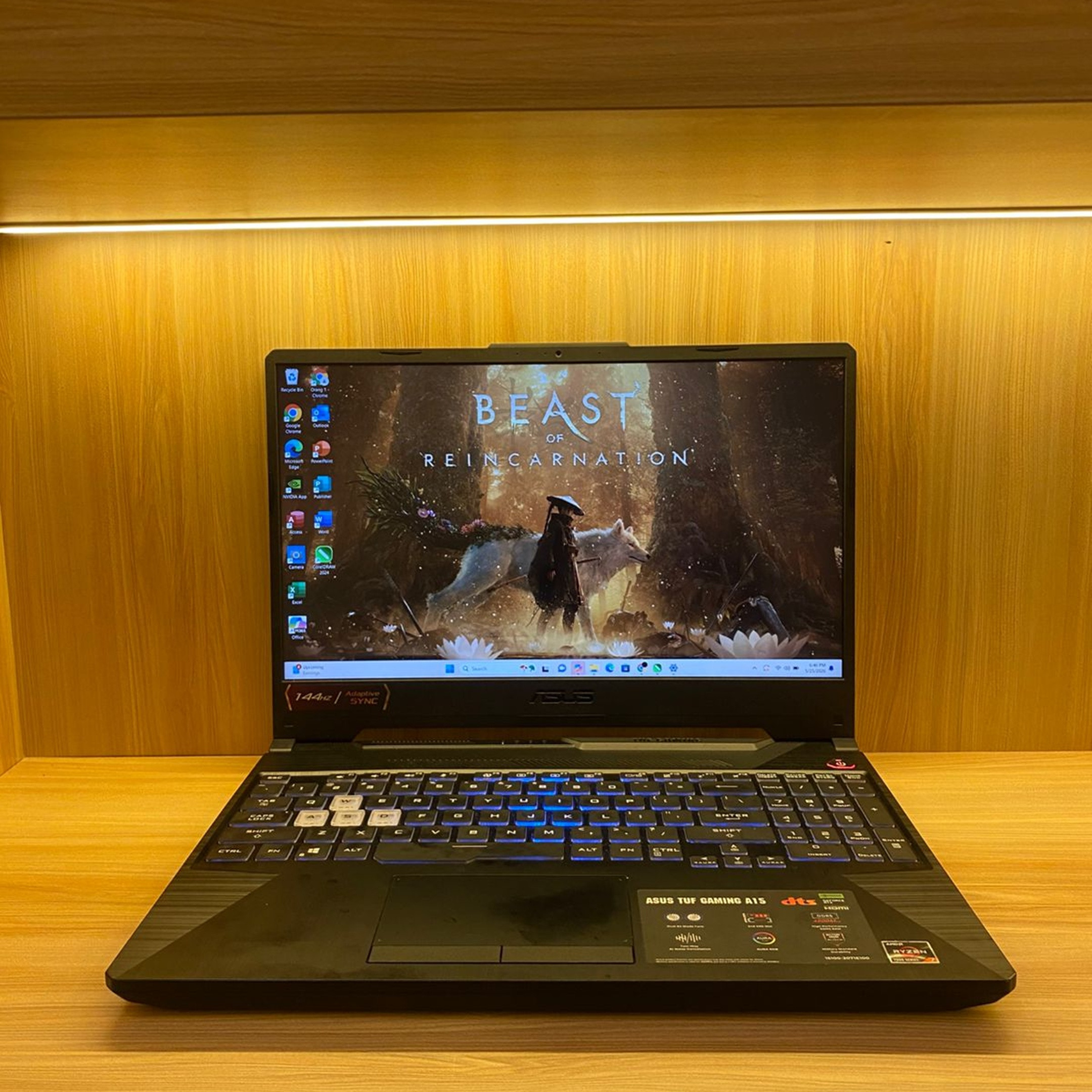 ASUS TUF GAMING A15 AMD R7 RTX RAM 8 SSD 